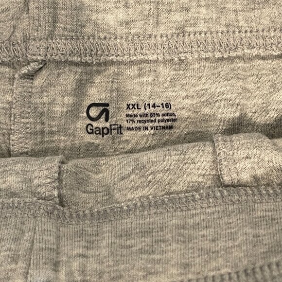 Boys GapFit Kids Pull-On Shorts Set of 2 Size: XXL (14/16) Color: Gray & Black - Picture 5 of 5